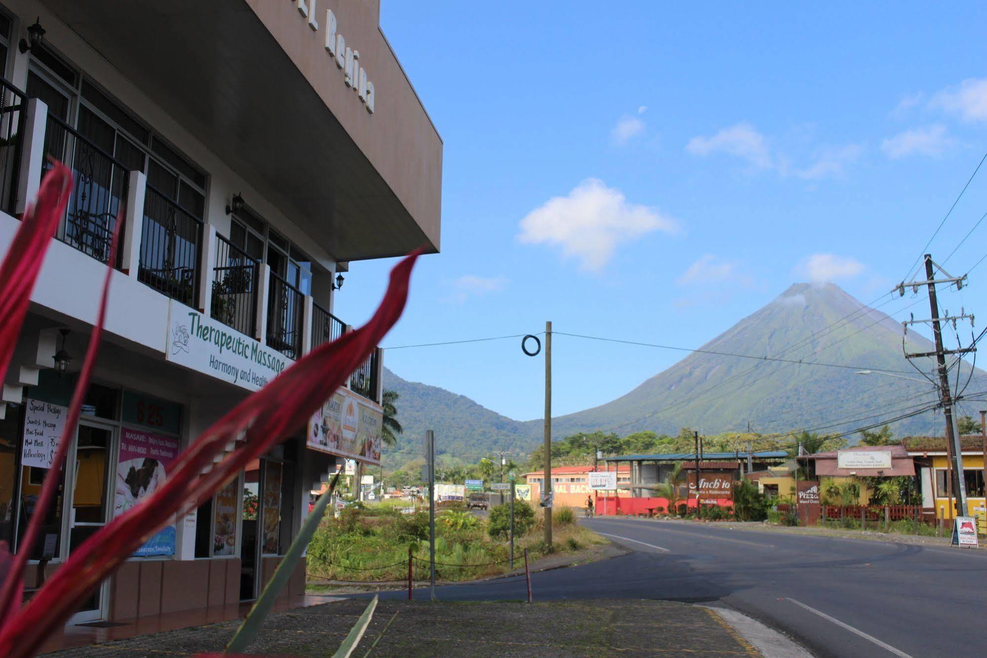 Hotel Arenal By Regina La Fortuna Eksteriør billede